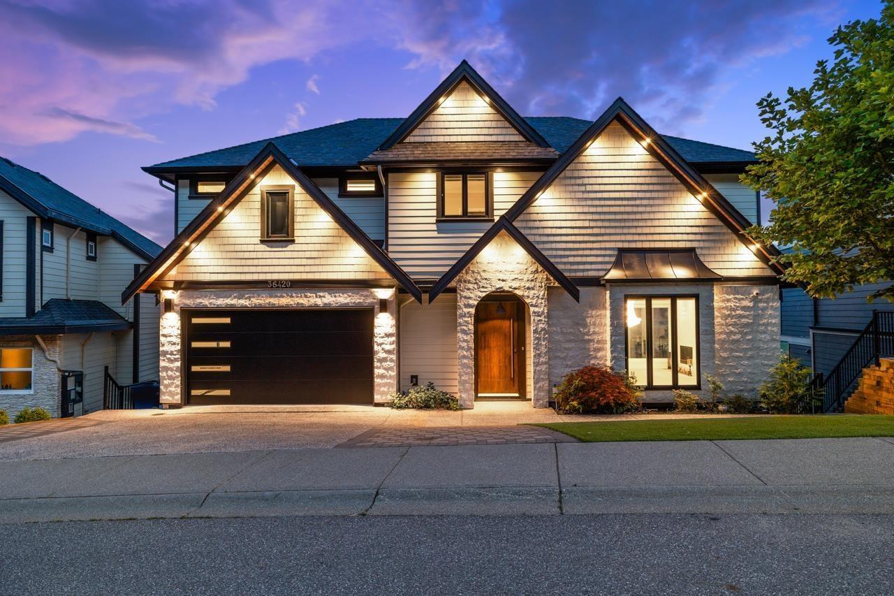 Property at 36420 EPWORTH COURT image 3