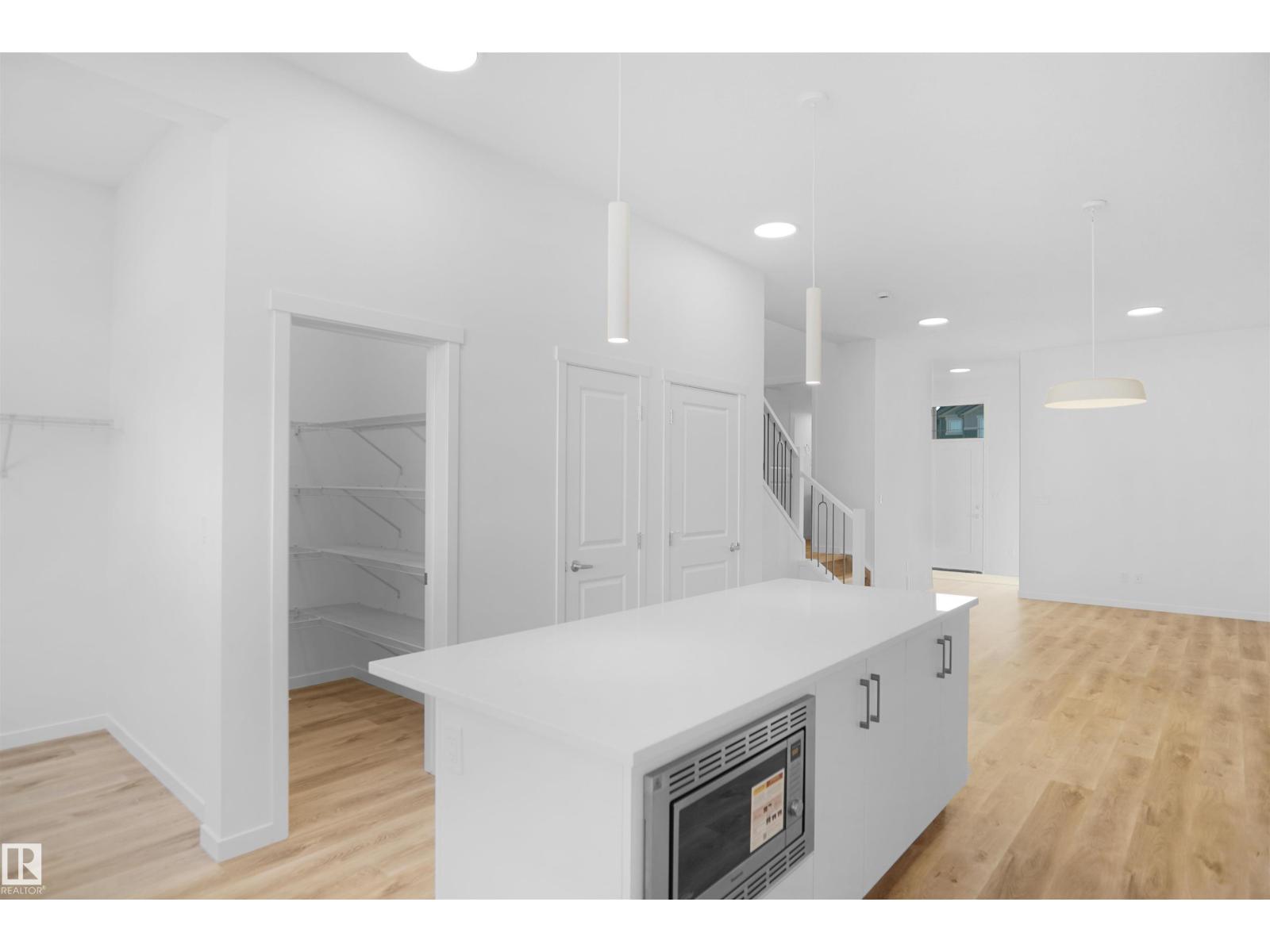 5115 Parc Reunis Wy, Beaumont, Alberta  T4X 3E6 - Photo 11 - E4449971
