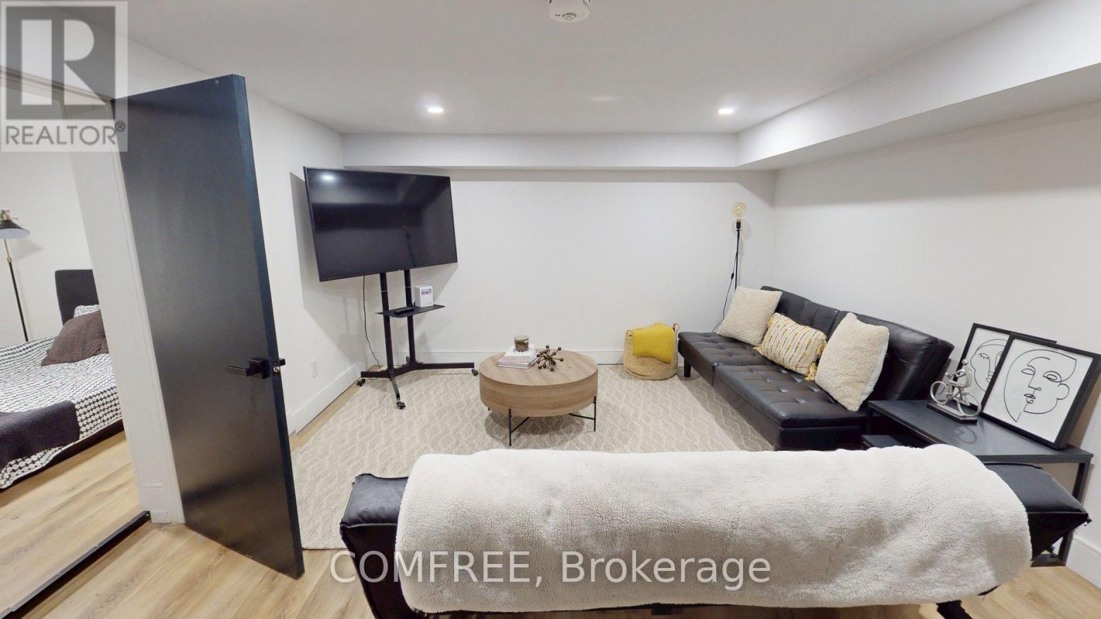477 Fairview Street, Wilmot, Ontario  N3A 1M6 - Photo 32 - X12331613