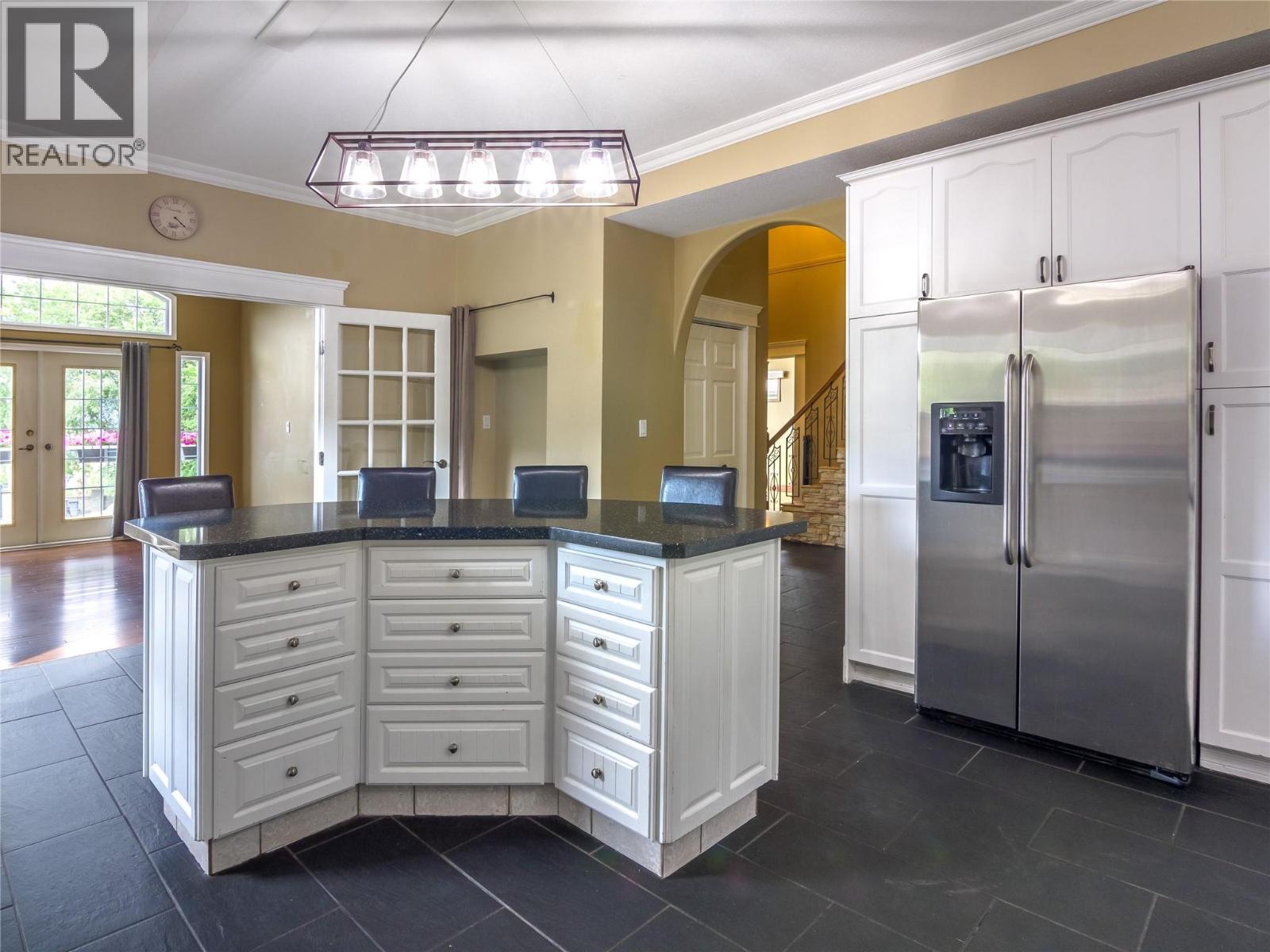 192 Lakehill Road, Kaleden, British Columbia  V0H 1K0 - Photo 4 - 10357563