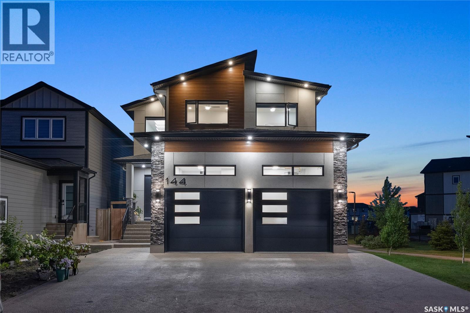 Property at 144 Forsey AVENUE image 1