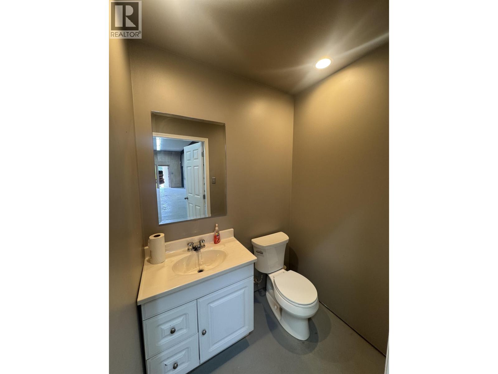 D 312 Railway Avenue, Kitimat, British Columbia  V8C 2G2 - Photo 6 - C8071125
