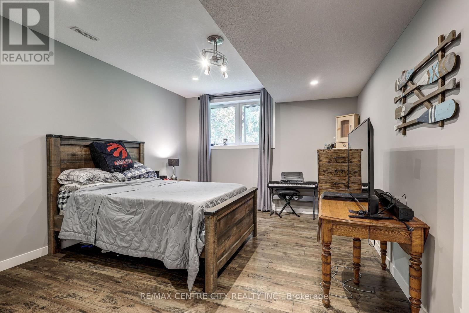 4799 Sunset Road, Central Elgin, Ontario  N5L 1J1 - Photo 33 - X12331357