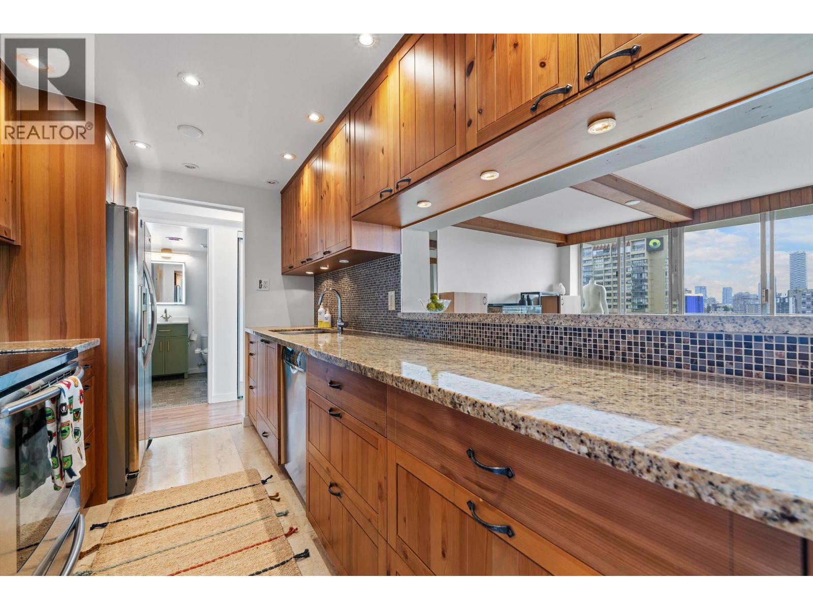 2508 1850 Comox Street, Vancouver, British Columbia  V6G 1R3 - Photo 15 - R3034732