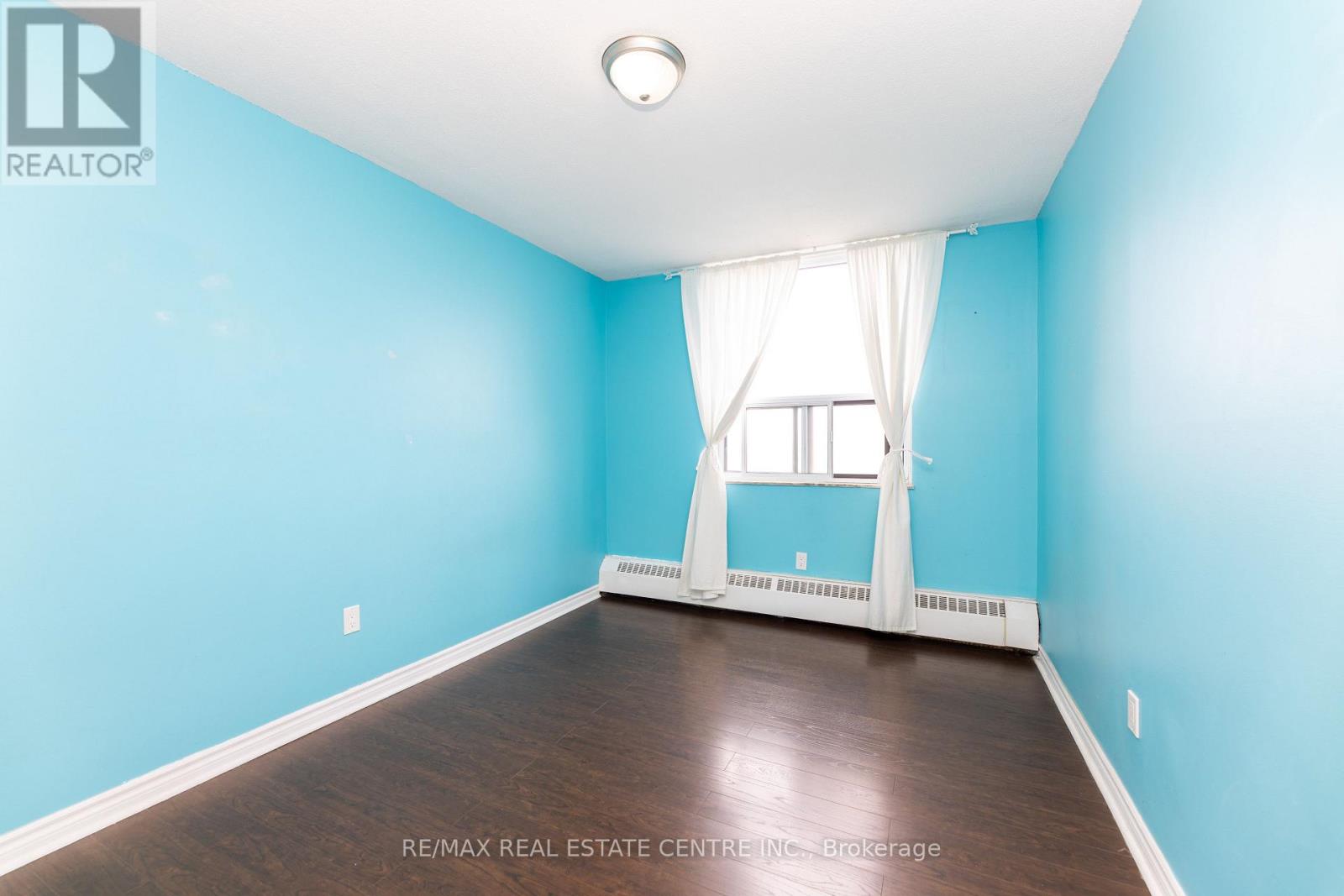 1009 - 3390 Weston Road, Toronto, Ontario  M9M 2X3 - Photo 20 - W12331620