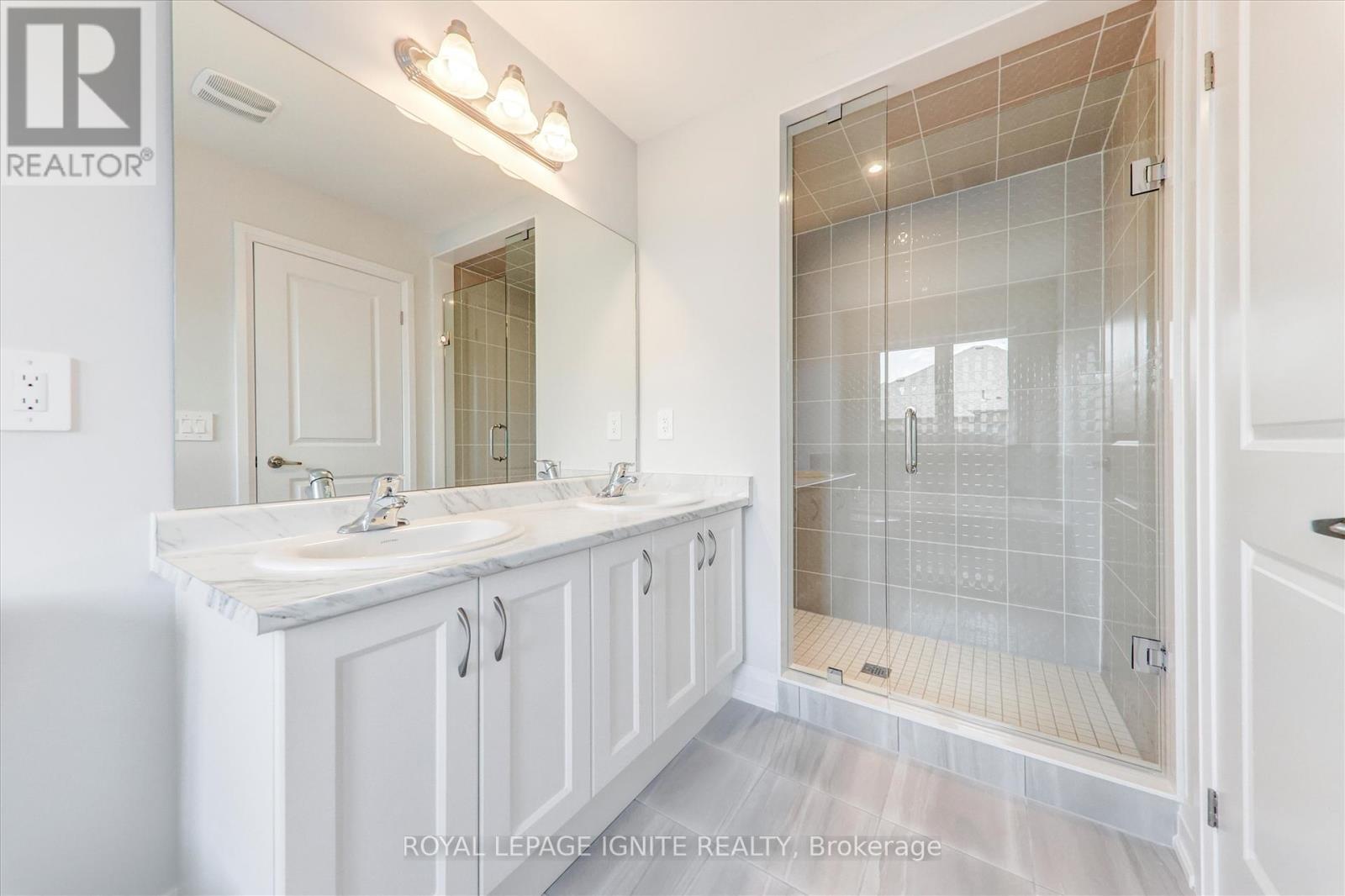 61 Butler Boulevard, Kawartha Lakes, Ontario  K9V 0S2 - Photo 22 - X12331602