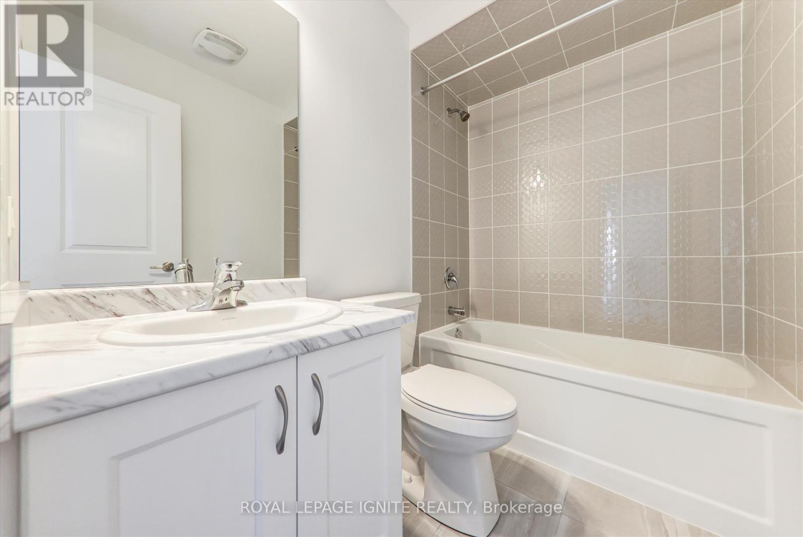 61 Butler Boulevard, Kawartha Lakes, Ontario  K9V 0S2 - Photo 26 - X12331602