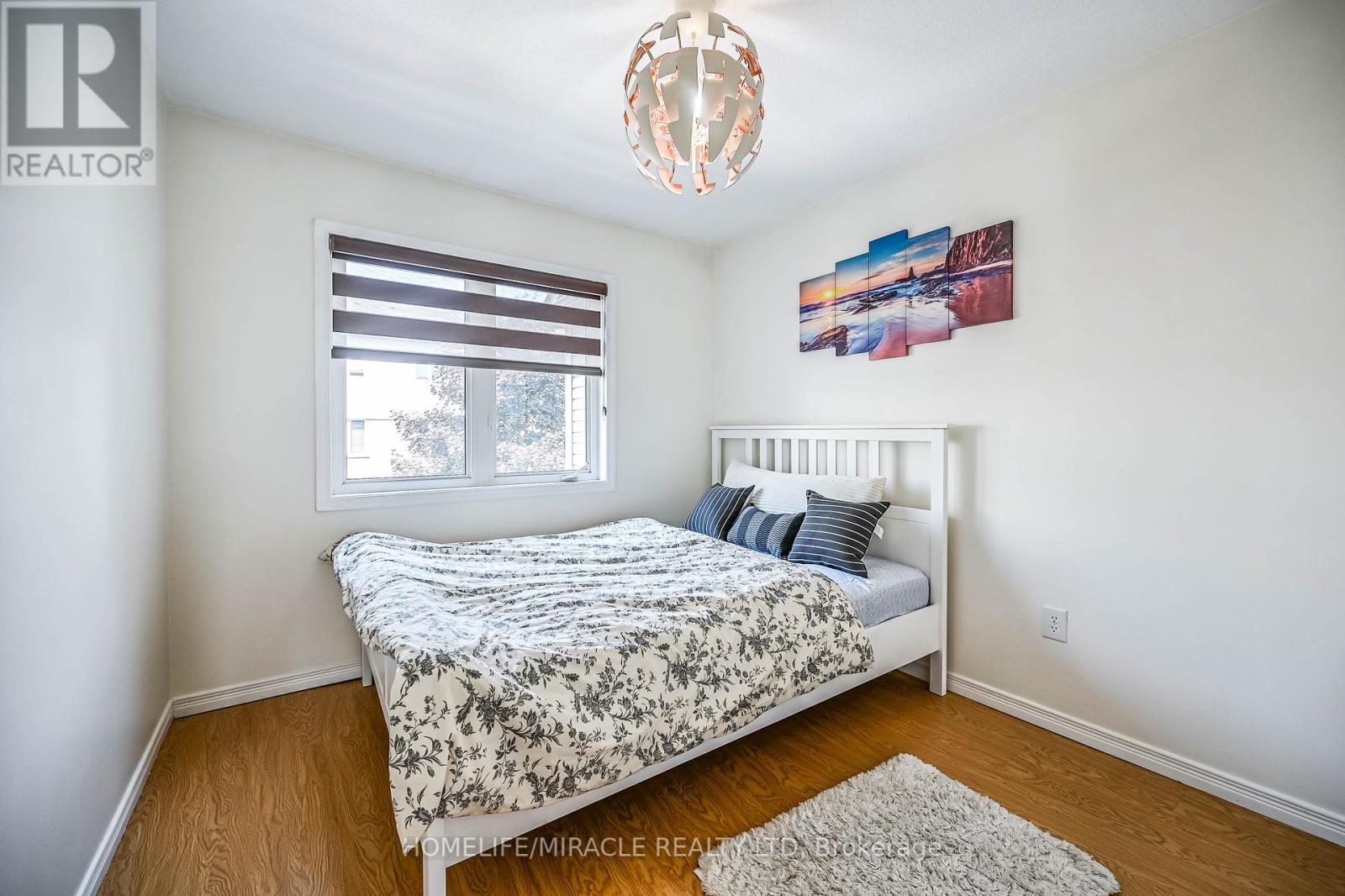 39 Newport Crescent, Hamilton, Ontario  L9A 0B2 - Photo 17 - X12331604