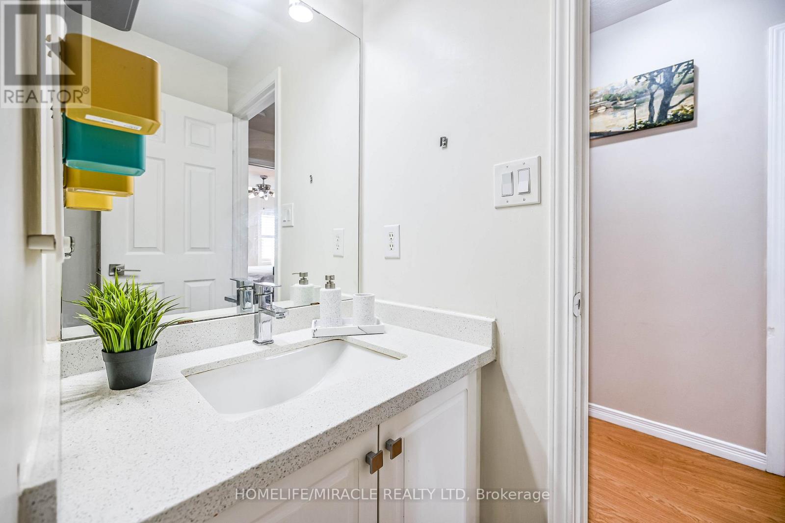 39 Newport Crescent, Hamilton, Ontario  L9A 0B2 - Photo 21 - X12331604