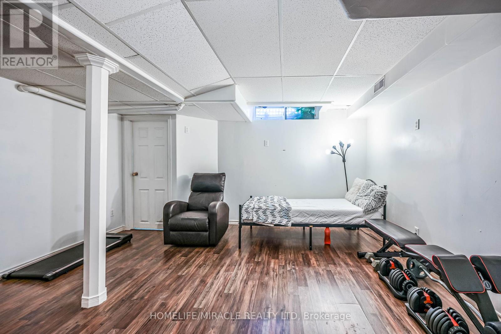 39 Newport Crescent, Hamilton, Ontario  L9A 0B2 - Photo 26 - X12331604