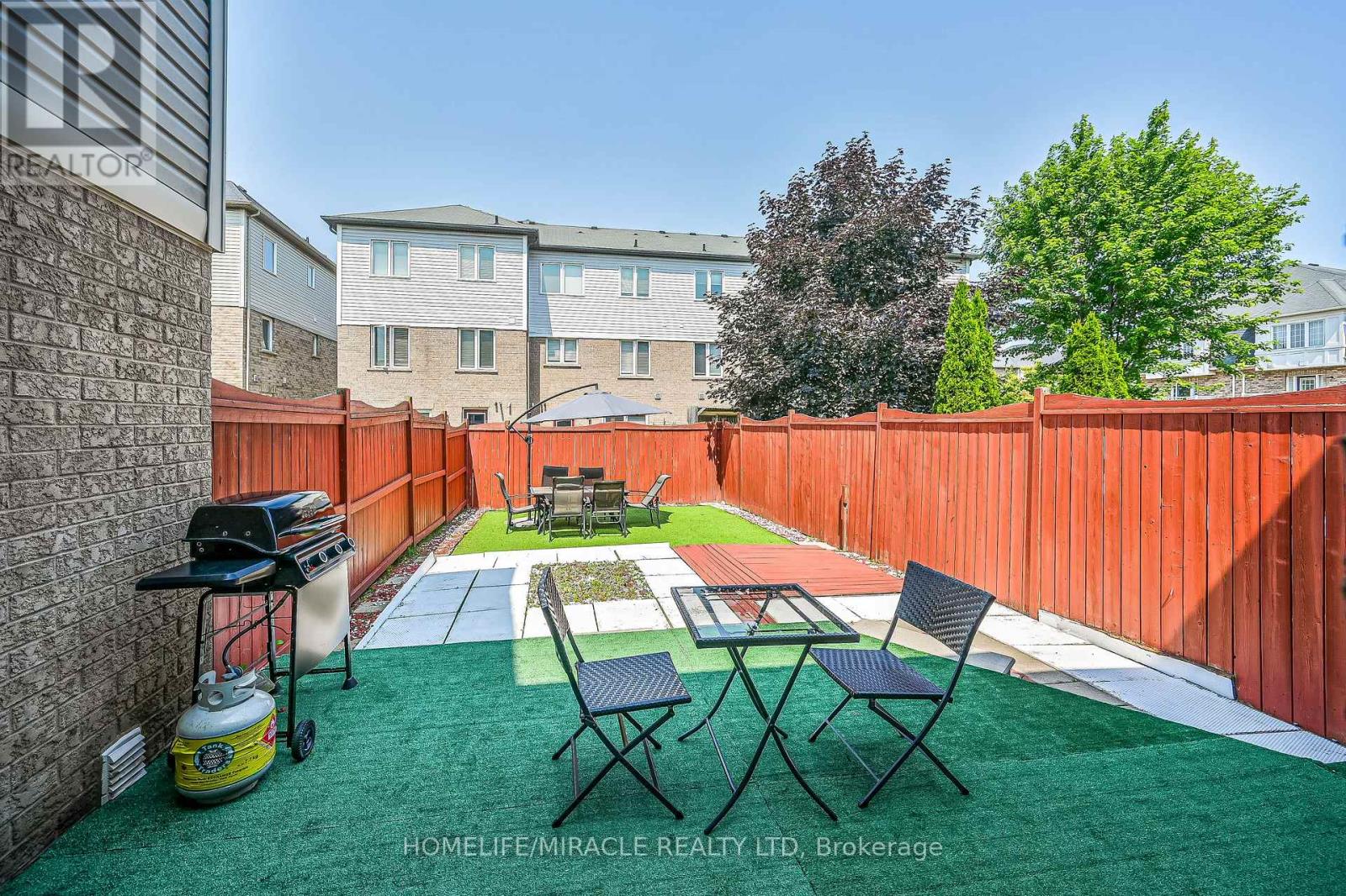 39 Newport Crescent, Hamilton, Ontario  L9A 0B2 - Photo 30 - X12331604