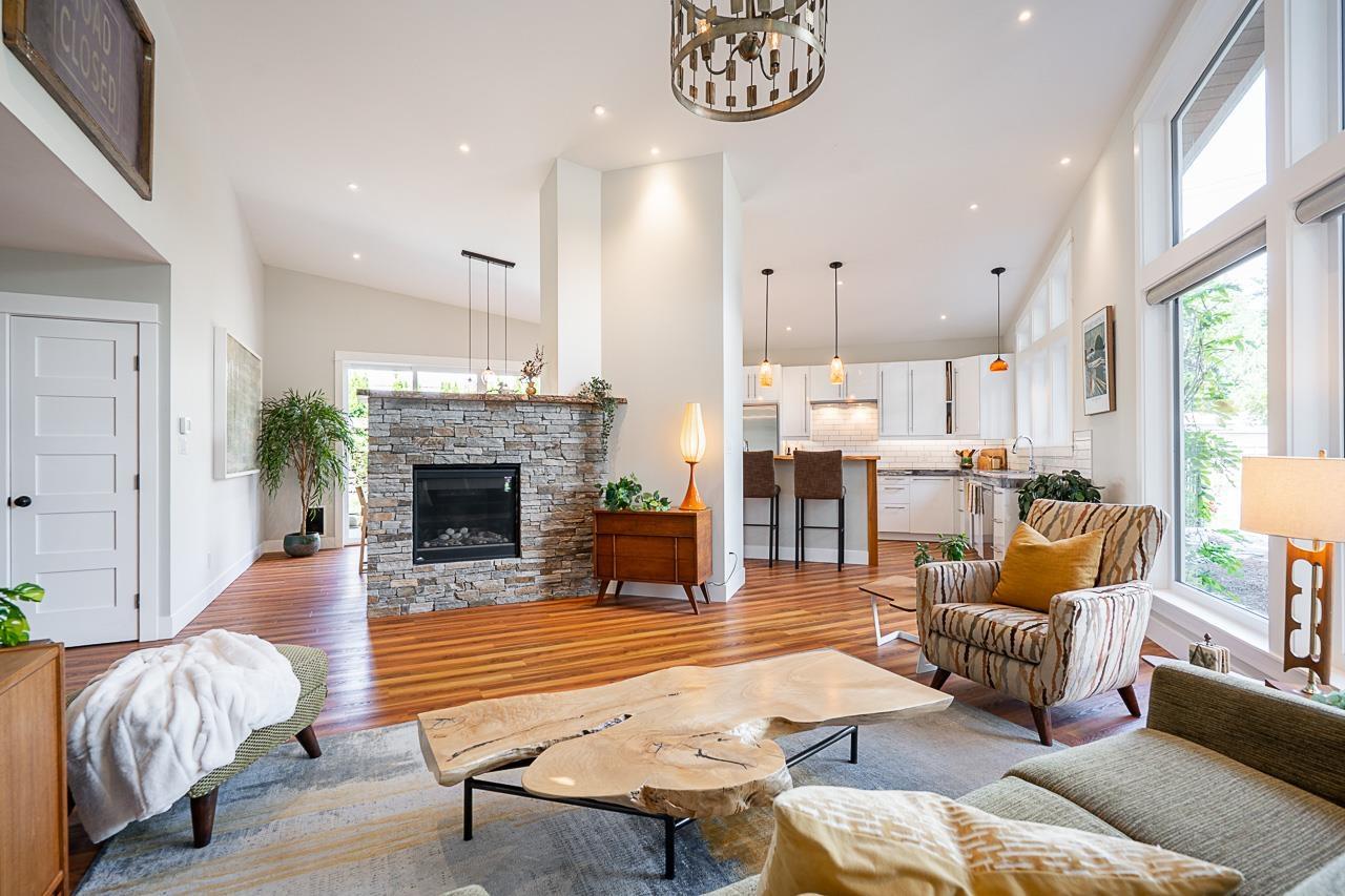 Property at 33781 ROCKLAND AVENUE image 5