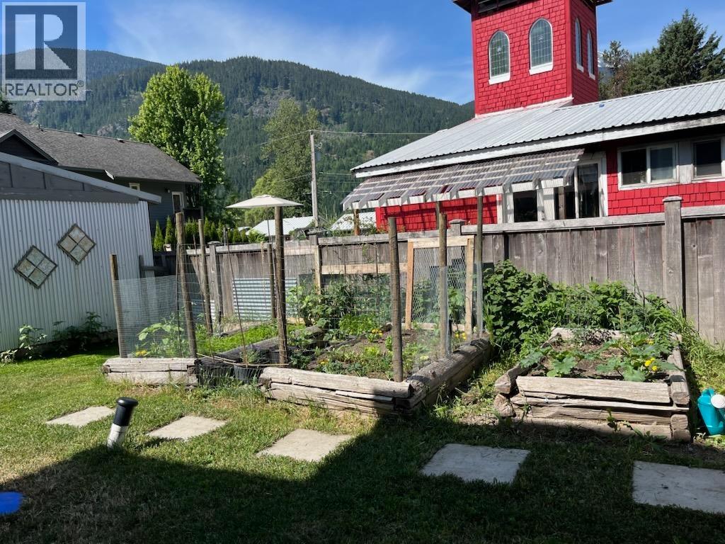 7601 Pemberton Meadows, Pemberton, British Columbia  V0N 2L2 - Photo 15 - R3014063