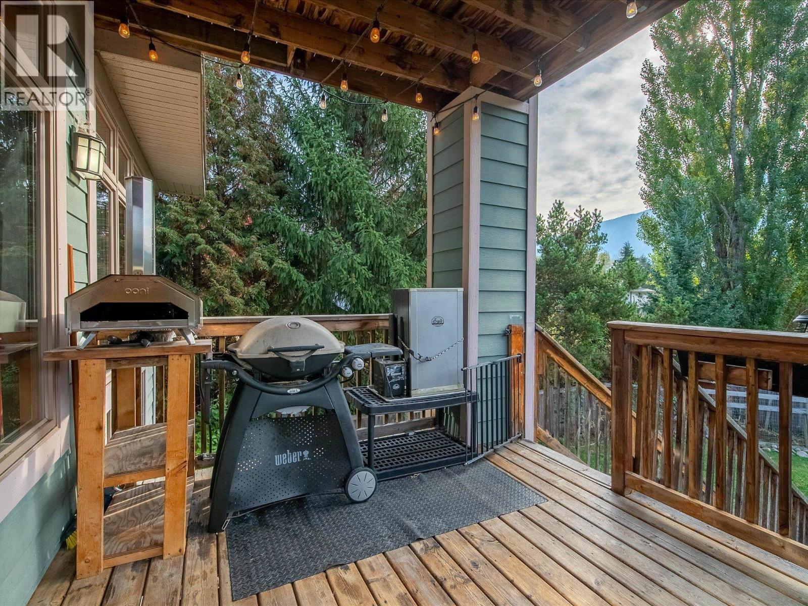 7601 Pemberton Meadows, Pemberton, British Columbia  V0N 2L2 - Photo 14 - R3014063