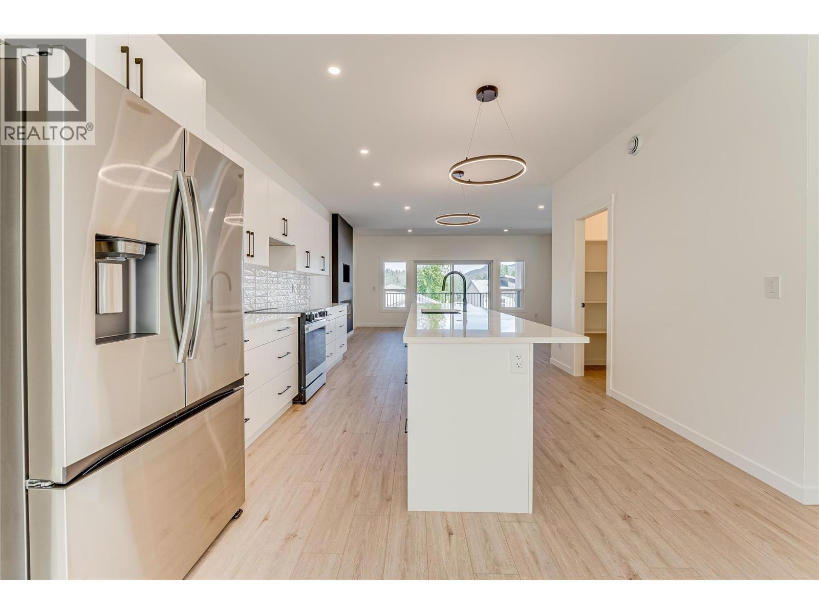 2736 Cedar Ridge Street, Lumby, British Columbia  V0E 2G5 - Photo 24 - 10355877