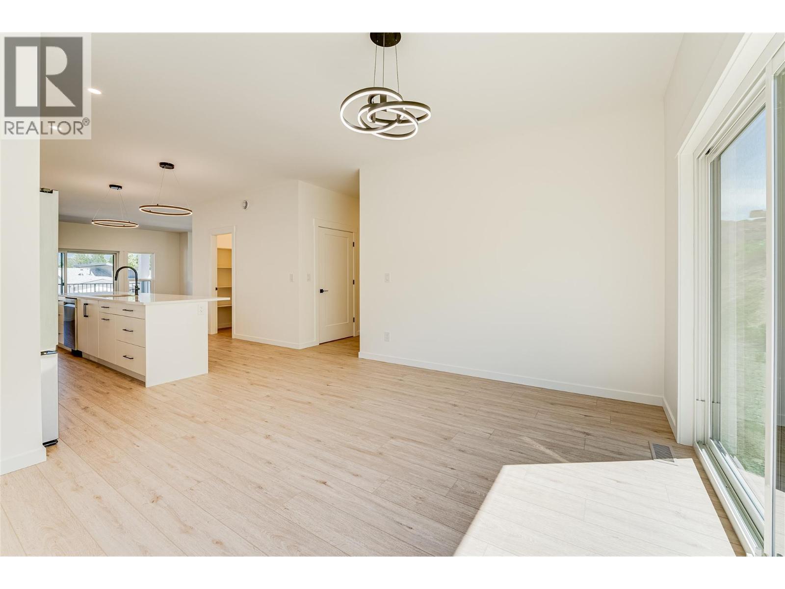 2736 Cedar Ridge Street, Lumby, British Columbia  V0E 2G5 - Photo 25 - 10355877