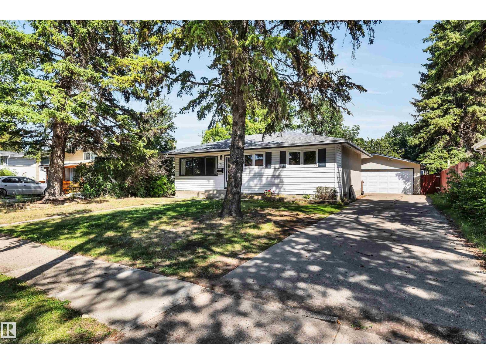 77 GROSVENOR BV, St. Albert, Alberta