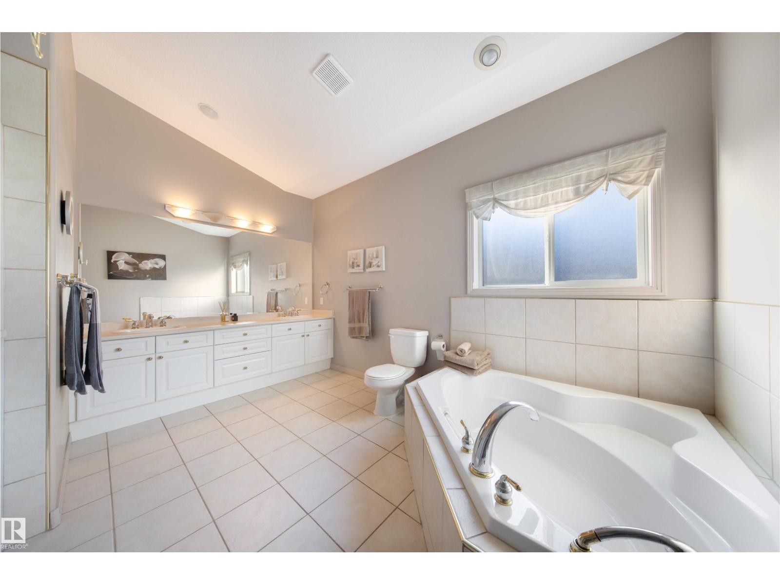 201 Erin Ridge Dr, St. Albert, Alberta  T8N 6Z3 - Photo 25 - E4451784