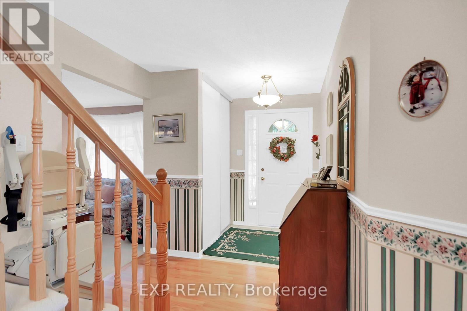 Property at 2104 GARDENWAY DRIVE image 3