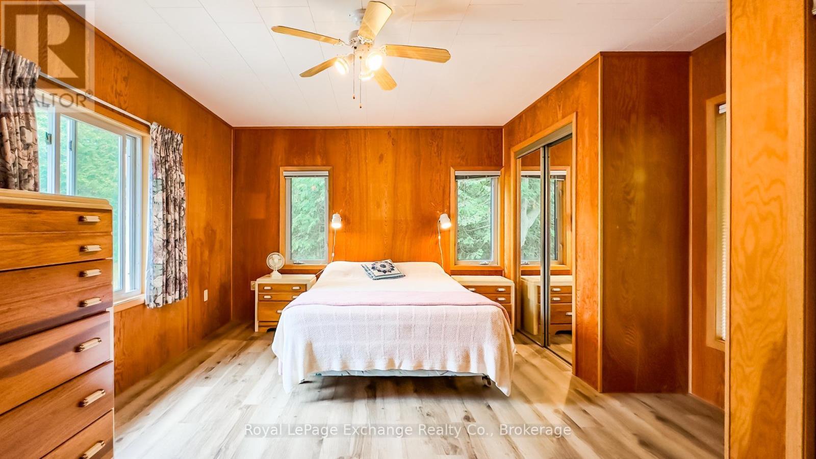 40 Vozka Drive S, Huron-Kinloss, Ontario  N2Z 0B3 - Photo 35 - X12277263