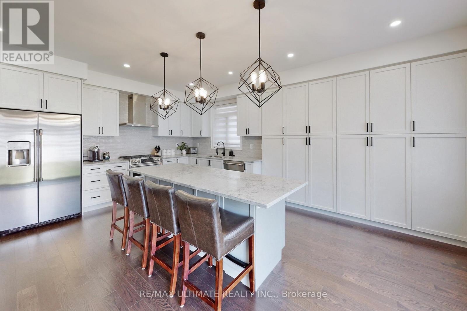 65 Tesla Crescent, East Gwillimbury, Ontario  L9N 0T3 - Photo 17 - N12330157