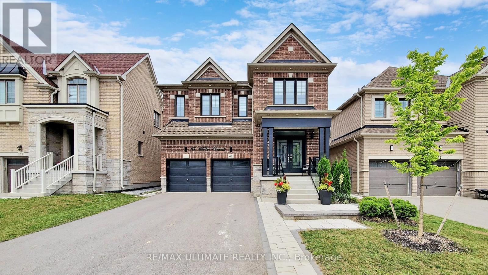 Property at 65 TESLA CRESCENT image 2