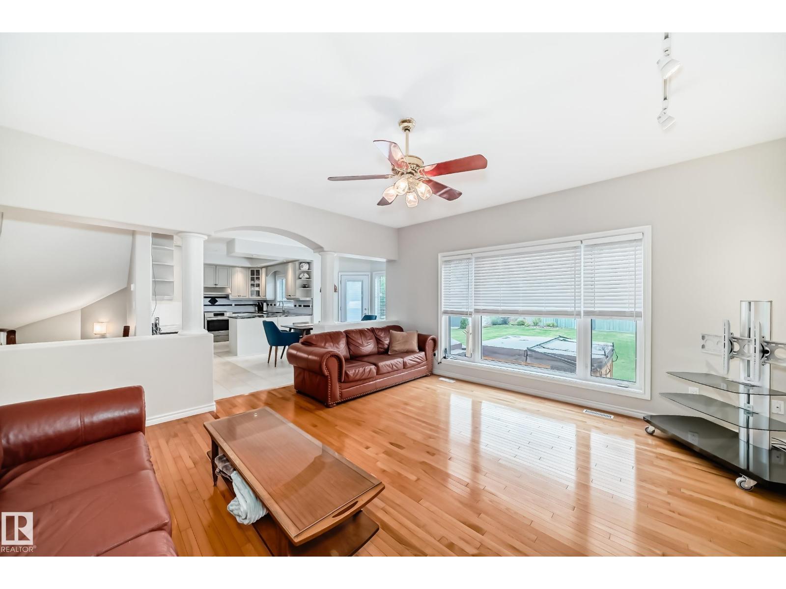 946 Wallbridge Pl Nw, Edmonton, Alberta  T6M 2L7 - Photo 17 - E4451796