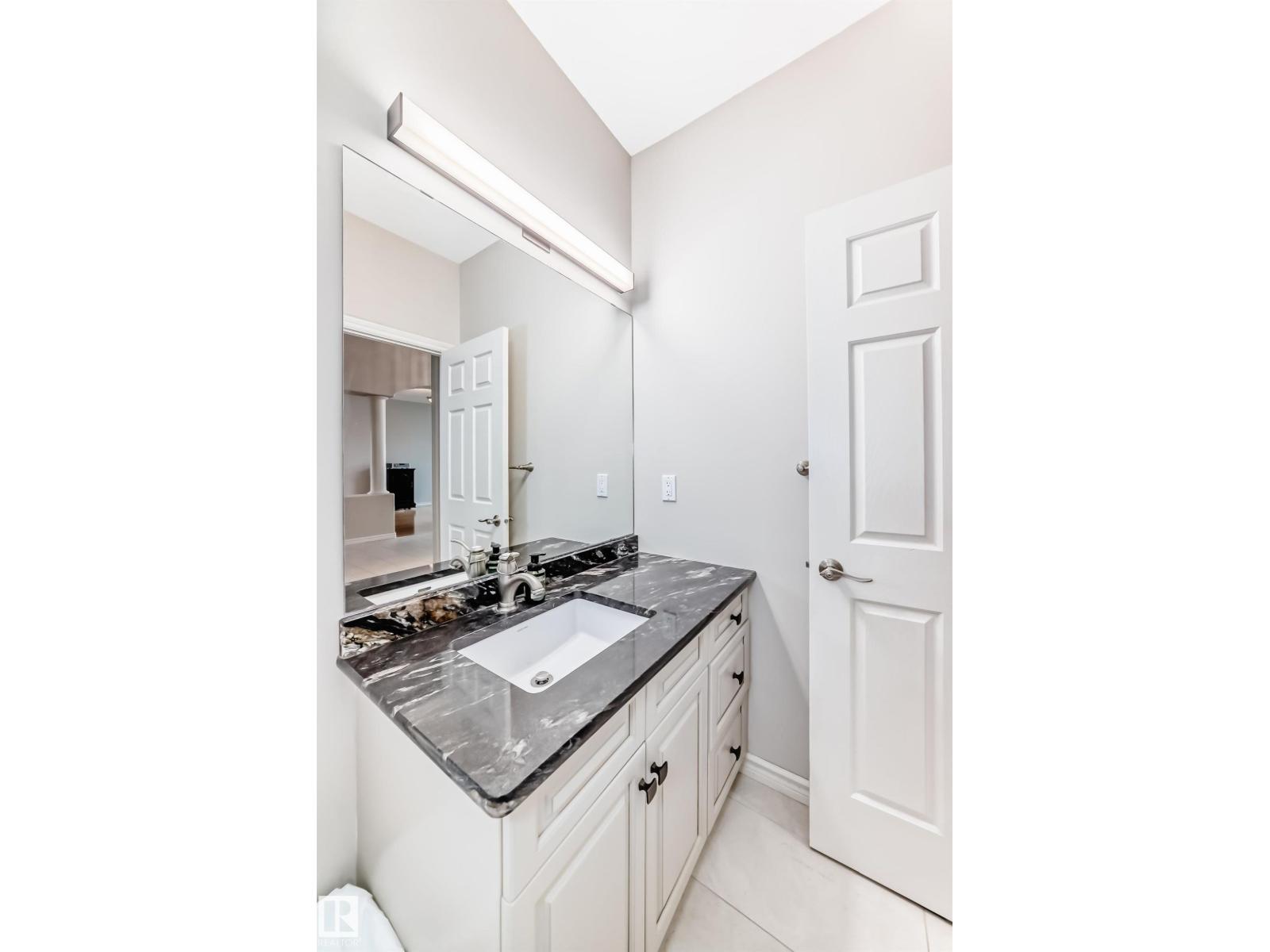 946 Wallbridge Pl Nw, Edmonton, Alberta  T6M 2L7 - Photo 25 - E4451796