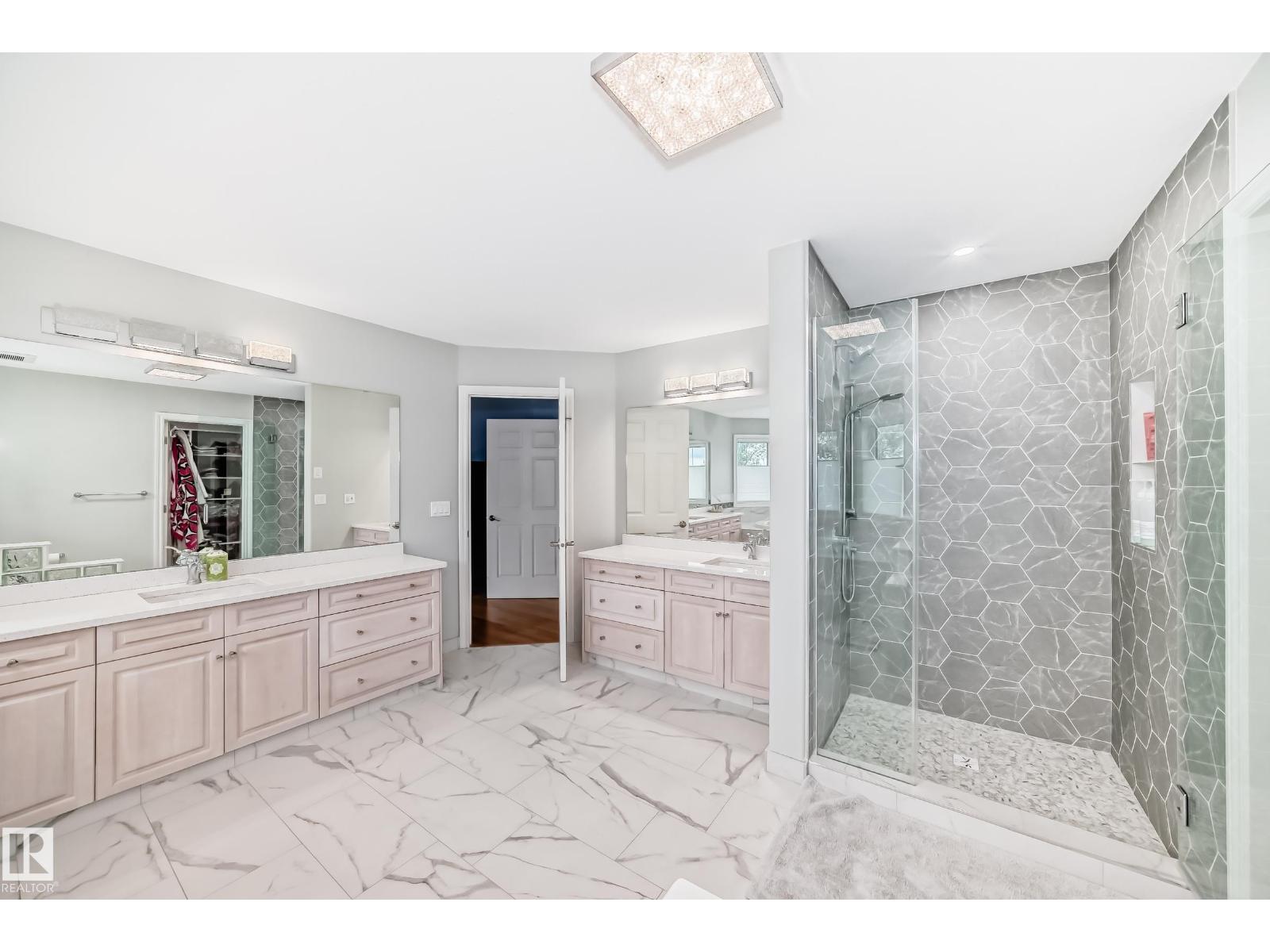 946 Wallbridge Pl Nw, Edmonton, Alberta  T6M 2L7 - Photo 32 - E4451796