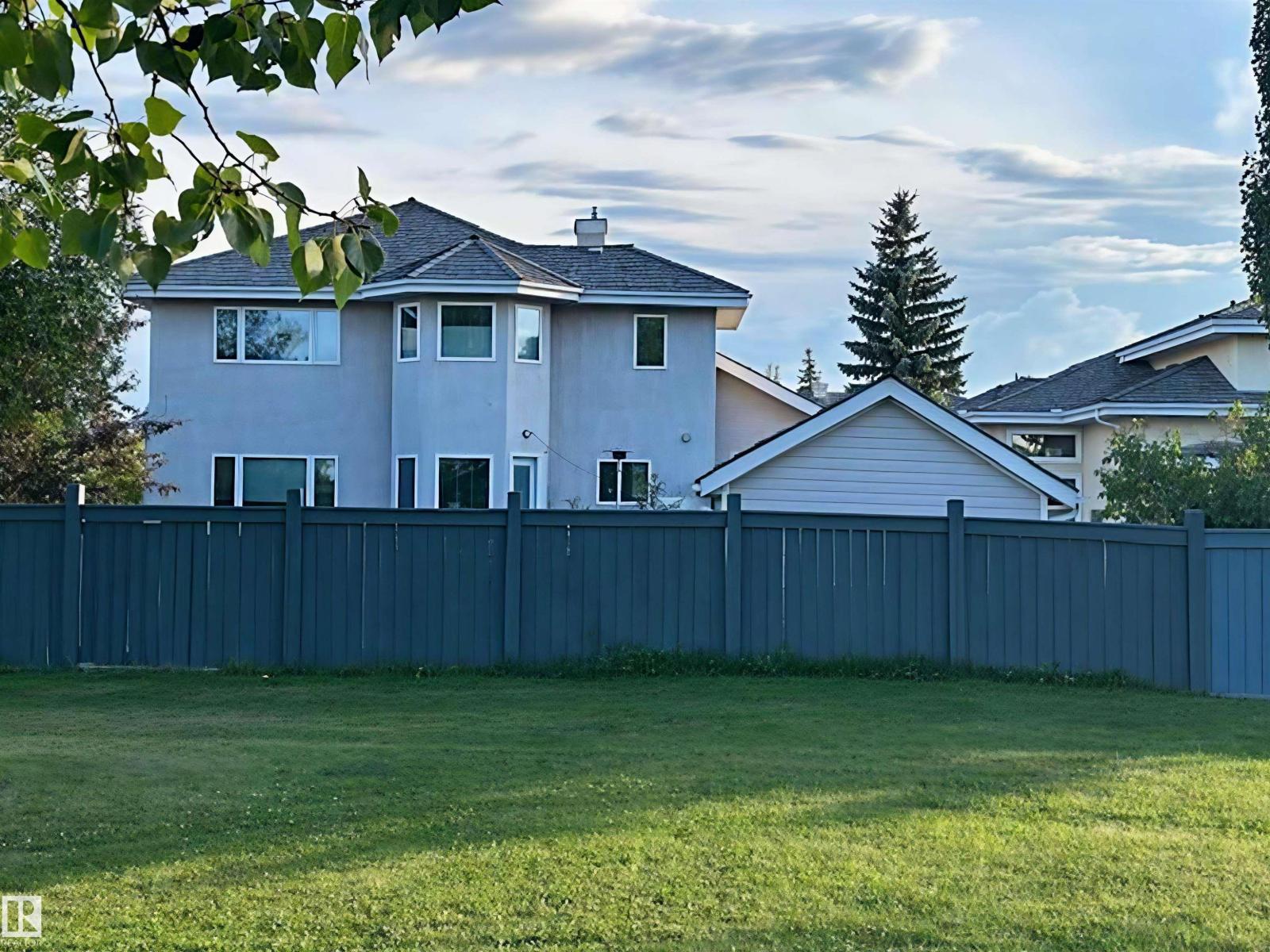 946 Wallbridge Pl Nw, Edmonton, Alberta  T6M 2L7 - Photo 4 - E4451796