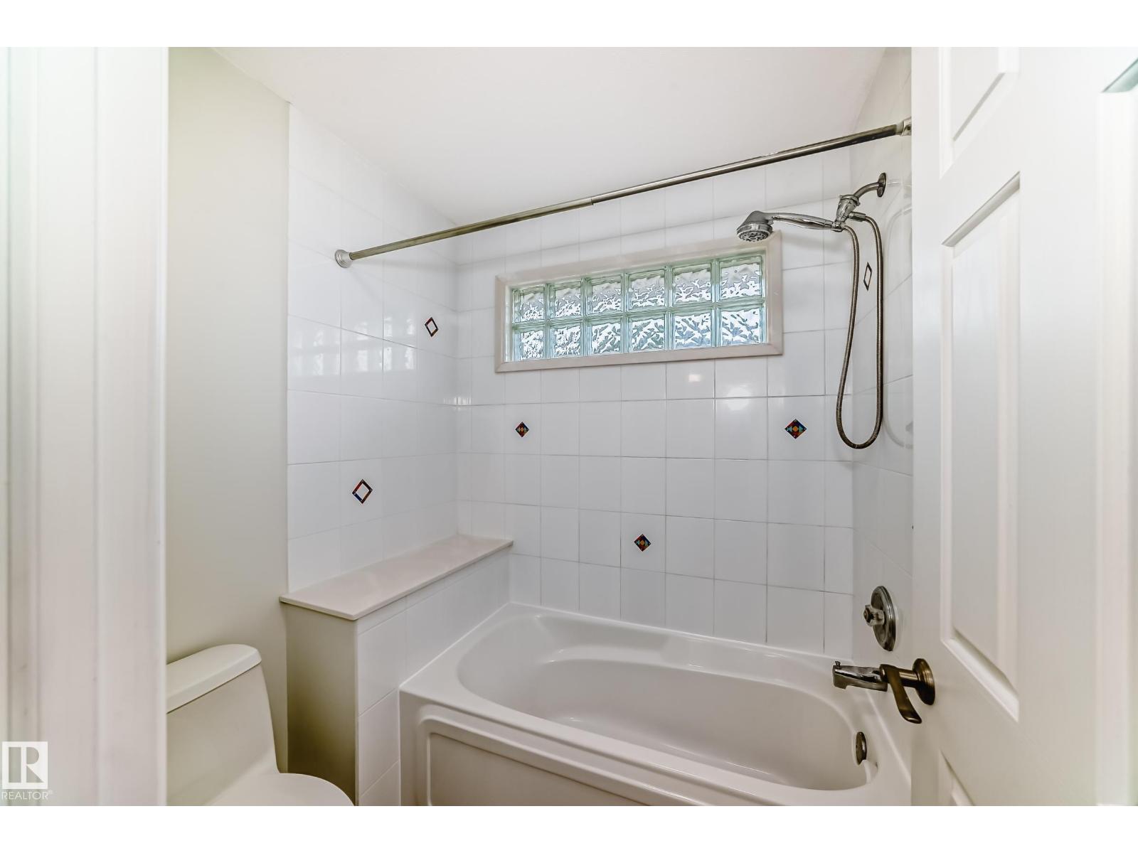 946 Wallbridge Pl Nw, Edmonton, Alberta  T6M 2L7 - Photo 42 - E4451796