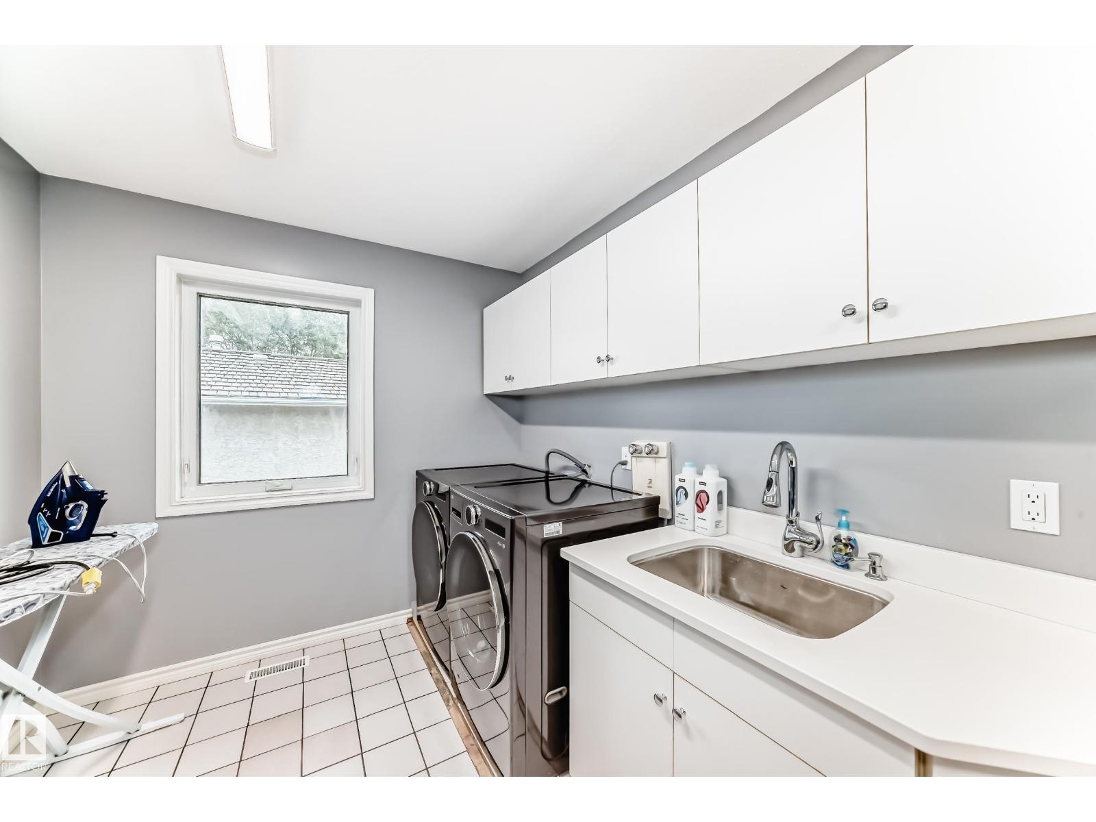 946 Wallbridge Pl Nw, Edmonton, Alberta  T6M 2L7 - Photo 44 - E4451796