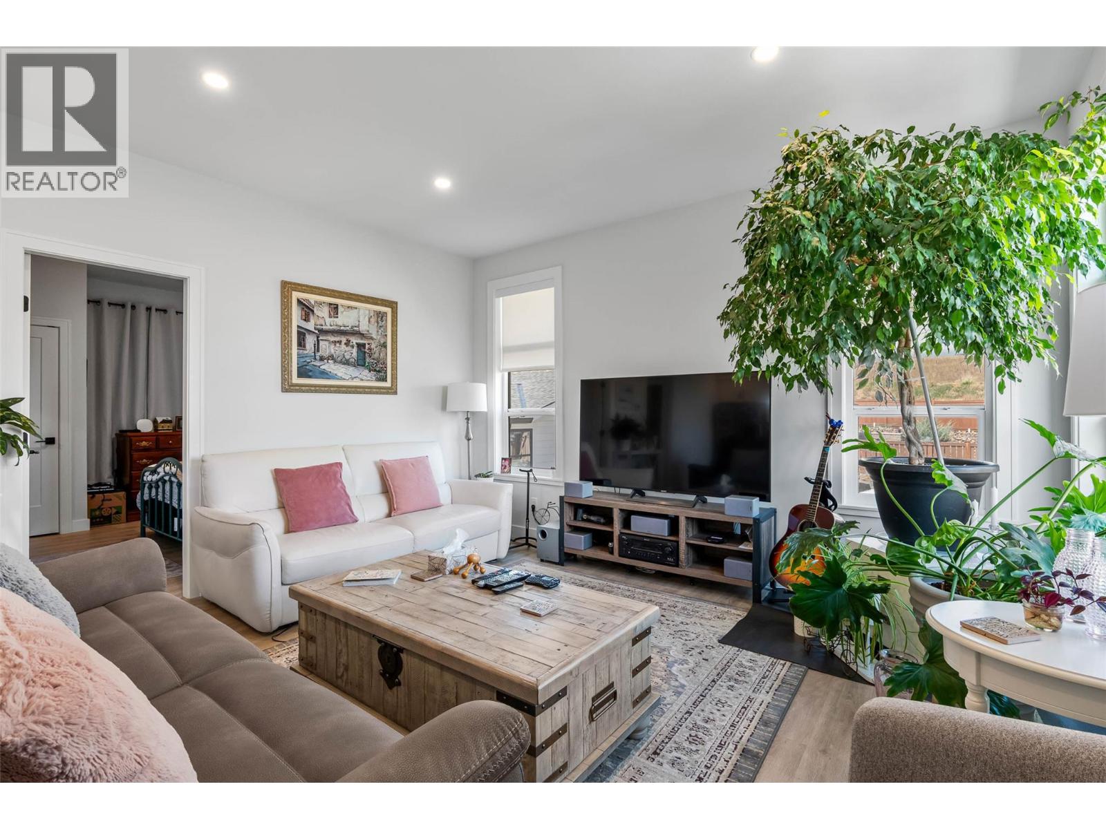 Property at 641 SHUSWAP E Road Unit# 154 image 4