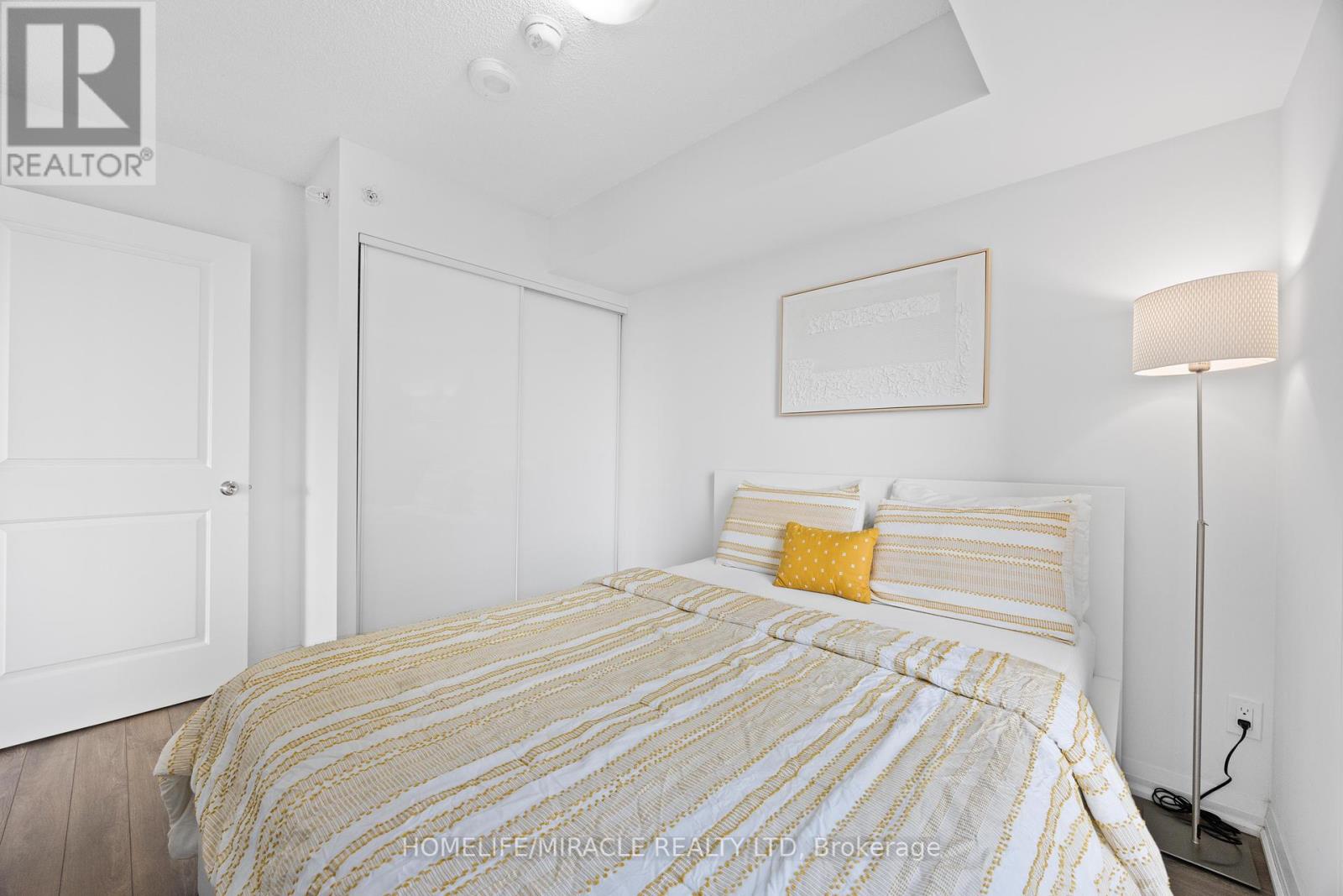 2002 - 30 Meadowglen Place, Toronto, Ontario  M1G 0A6 - Photo 23 - E12331766