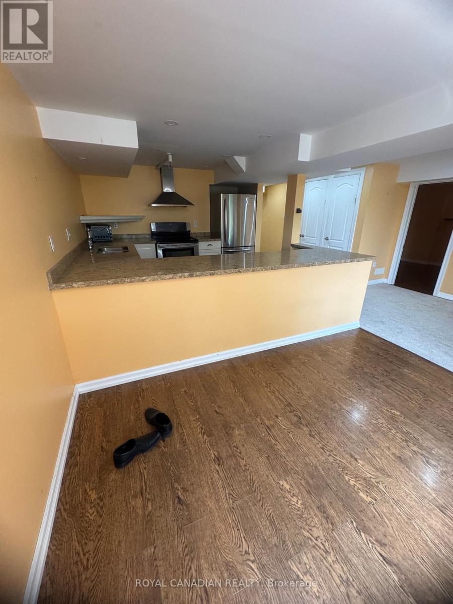 1735 Esterbrook Drive S, Oshawa, Ontario  L1K 0J3 - Photo 3 - E12331783