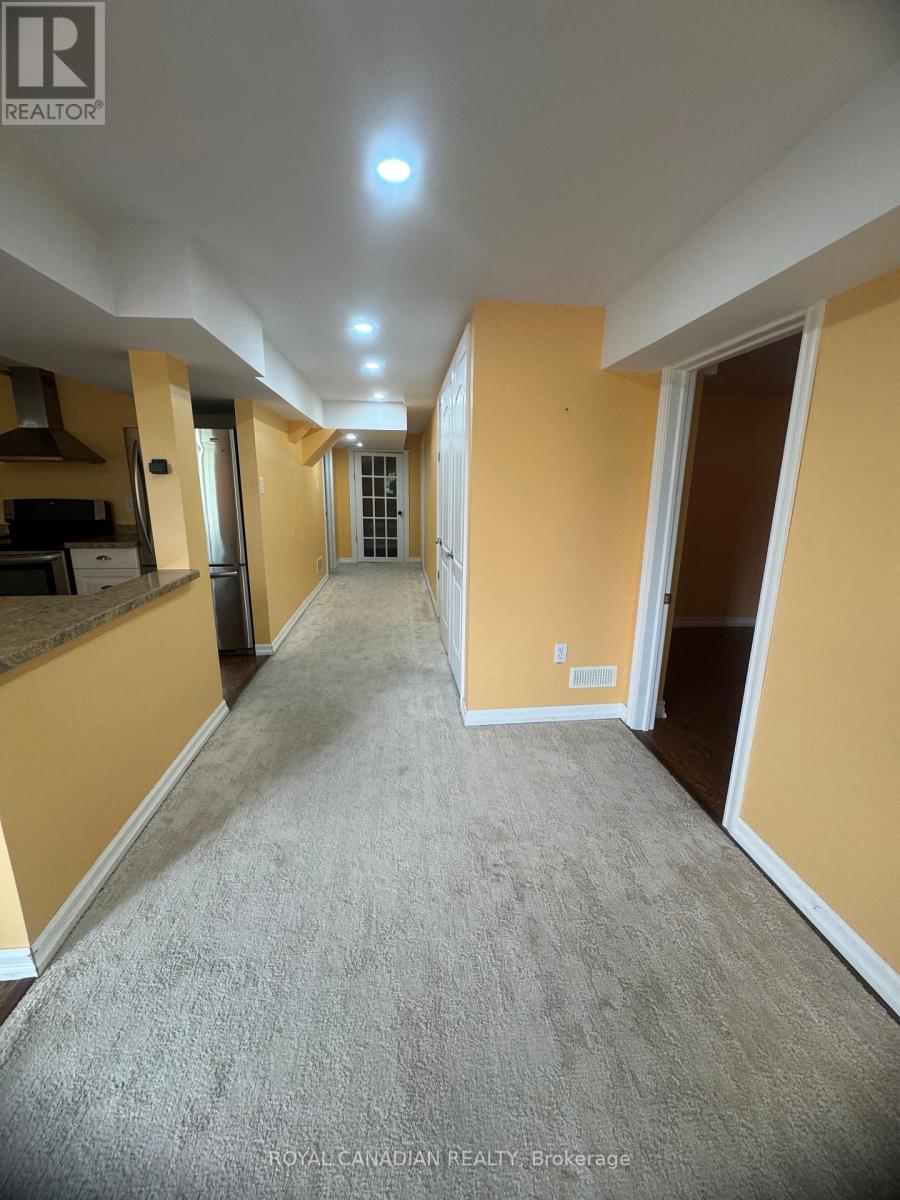 1735 Esterbrook Drive S, Oshawa, Ontario  L1K 0J3 - Photo 6 - E12331783