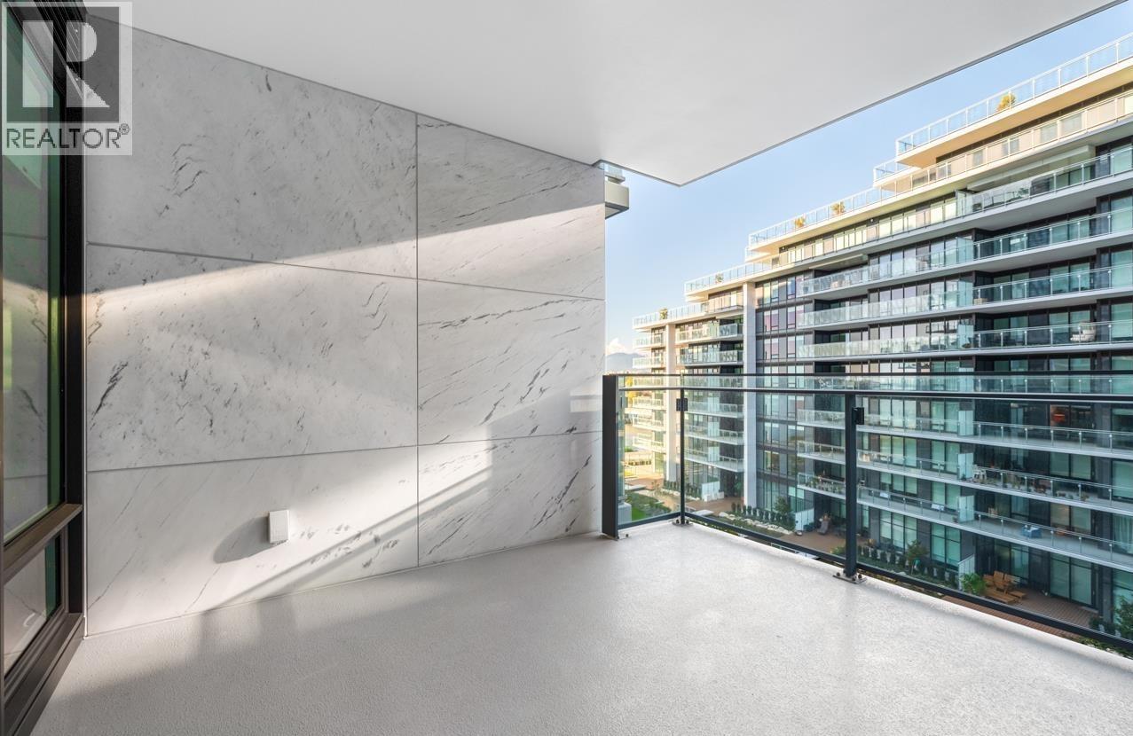 Listing Picture 16 of 33 : 608 6811 PEARSON WAY, Richmond / 烈治文 - 魯藝地產 Yvonne Lu Group - MLS Medallion Club Member