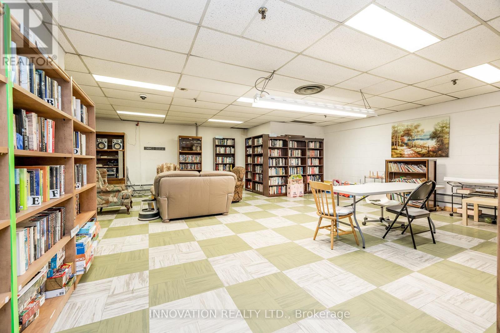 307 - 665 Bathgate Drive, Ottawa, Ontario  K1K 3Y4 - Photo 40 - X12331804