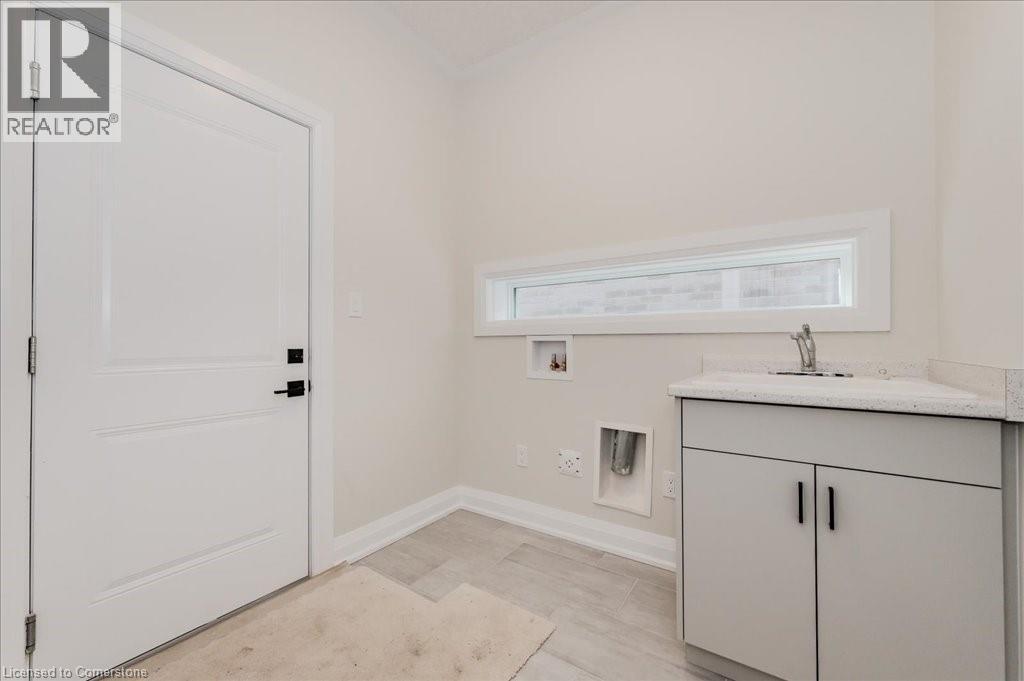 552 Balsam Poplar Street, Waterloo, Ontario  N2V 0E3 - Photo 12 - 40757918