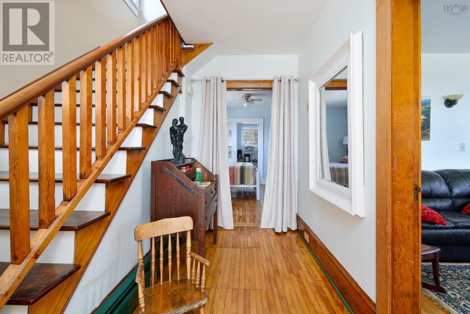 555 Chebucto, Baddeck, Nova Scotia  B0E 1B0 - Photo 15 - 202510971