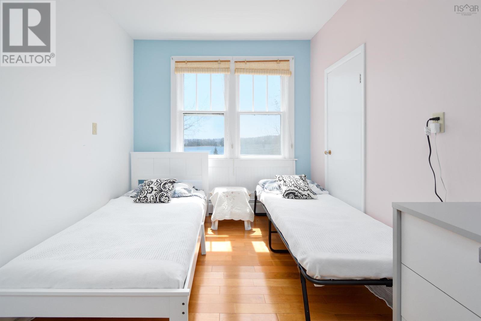 555 Chebucto, Baddeck, Nova Scotia  B0E 1B0 - Photo 30 - 202510971