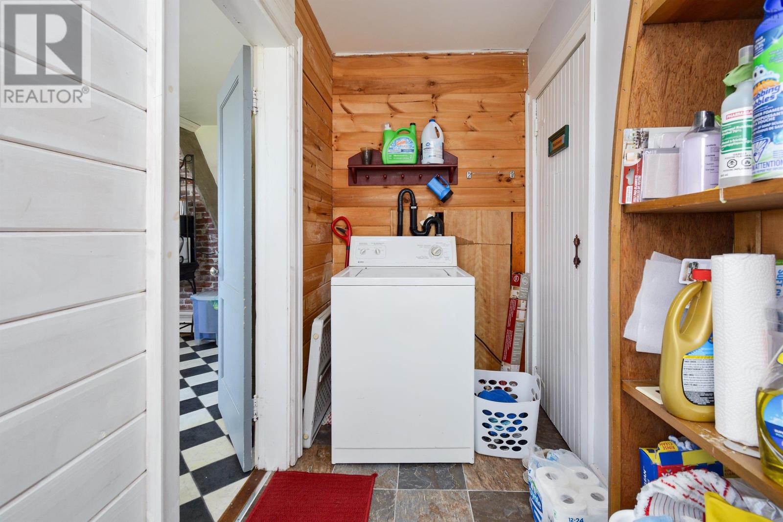 555 Chebucto, Baddeck, Nova Scotia  B0E 1B0 - Photo 35 - 202510971