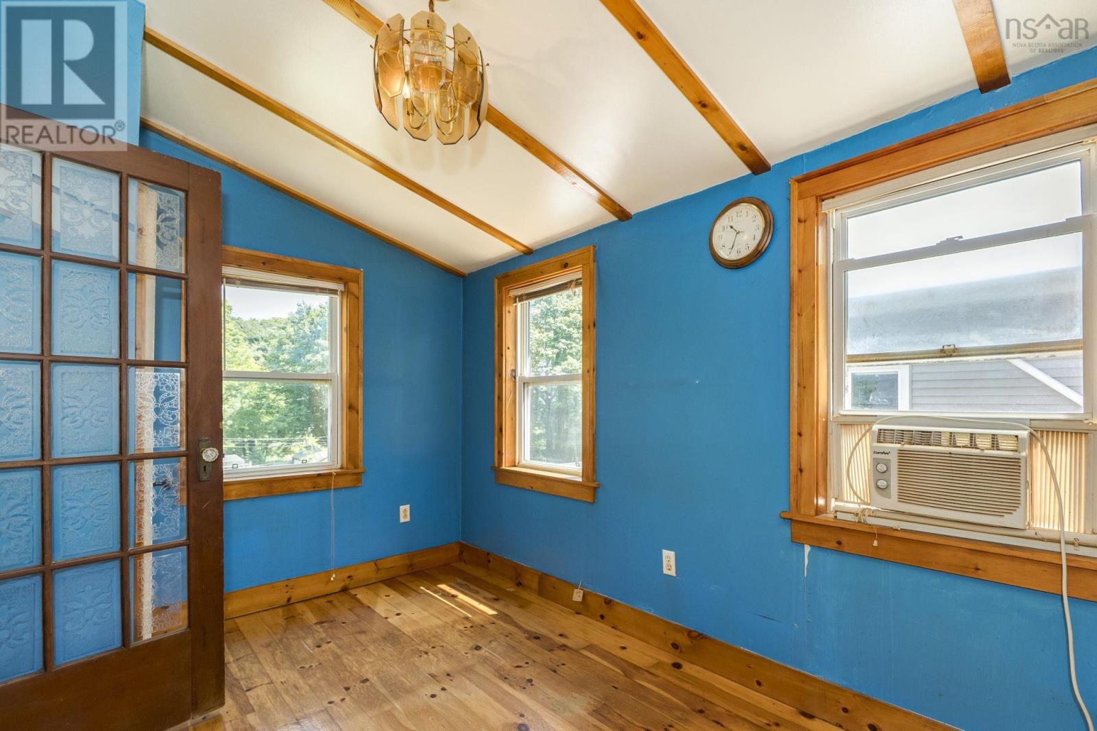 77 Pleasant Street, Dartmouth, Nova Scotia  B2Y 3P6 - Photo 27 - 202518857