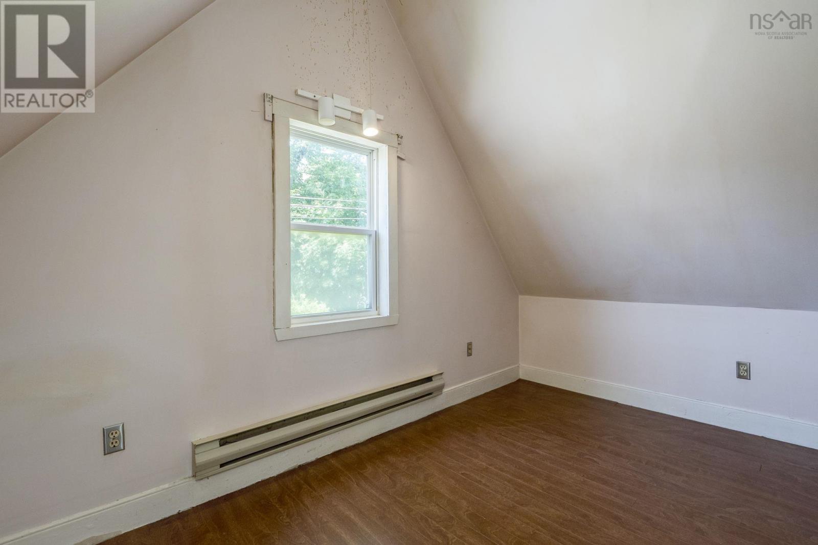 77 Pleasant Street, Dartmouth, Nova Scotia  B2Y 3P6 - Photo 32 - 202518857