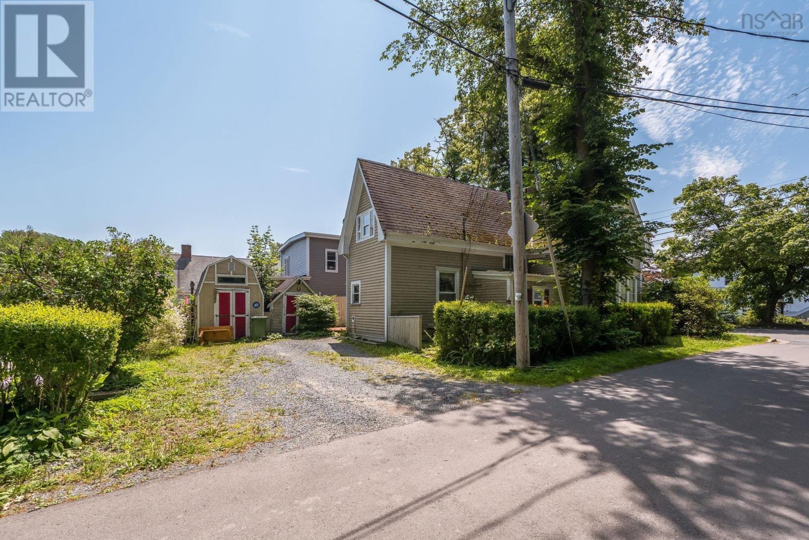 77 Pleasant Street, Dartmouth, Nova Scotia  B2Y 3P6 - Photo 7 - 202518857