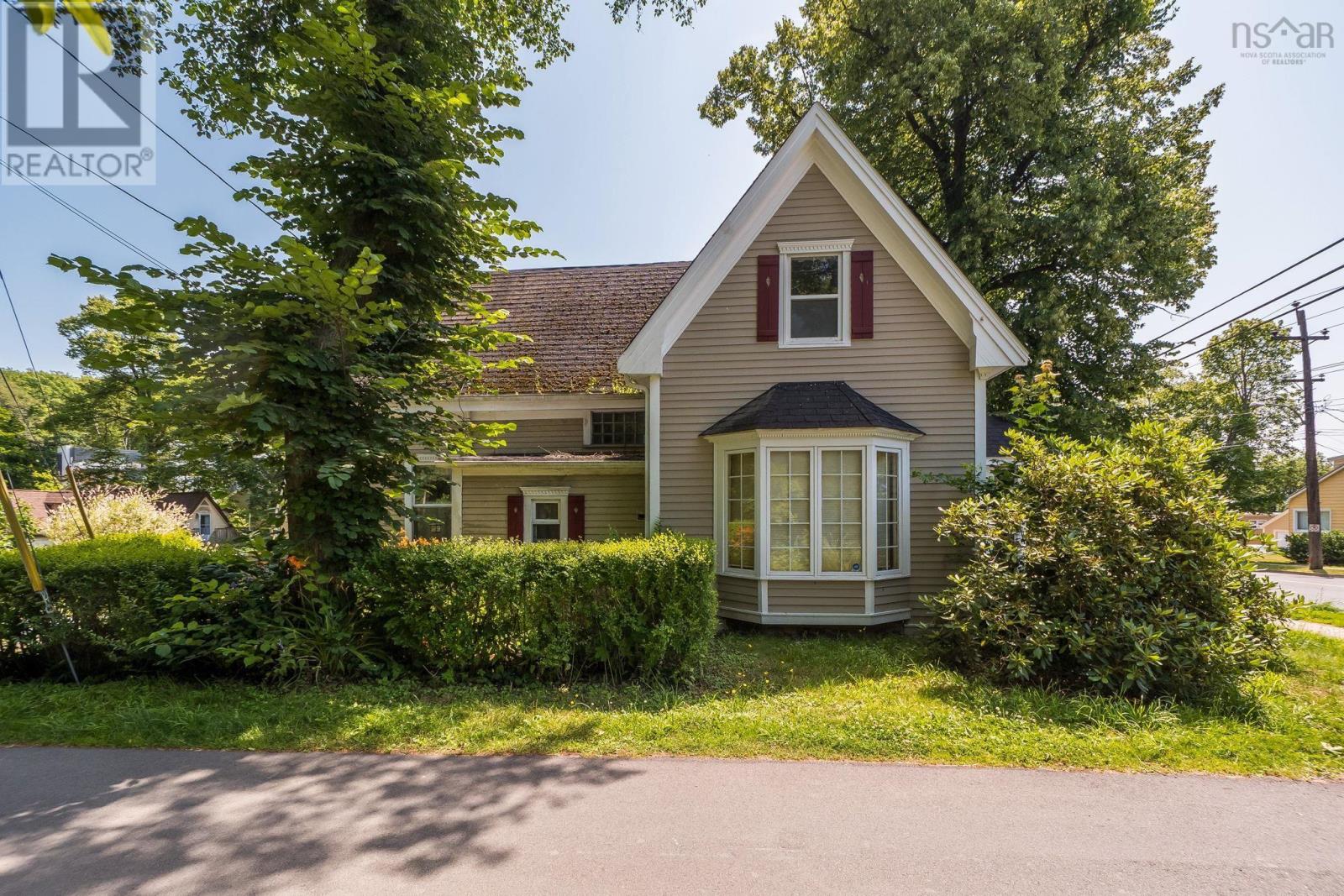 77 Pleasant Street, Dartmouth, Nova Scotia  B2Y 3P6 - Photo 5 - 202518857