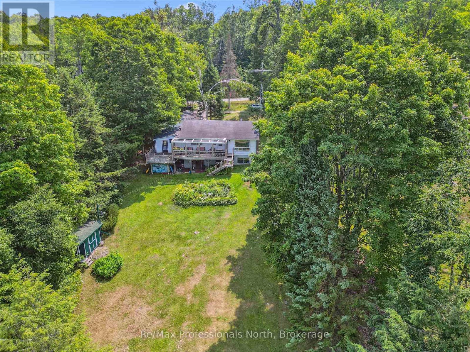 Property at 1042 RIVER HAVEN ROAD image 4