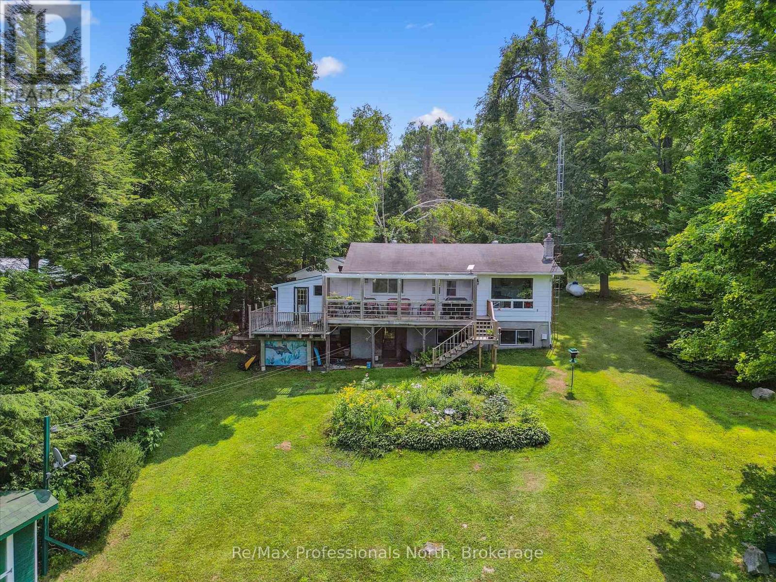 1042 River Haven Road, Bracebridge, Ontario  P1L 1X1 - Photo 41 - X12331846