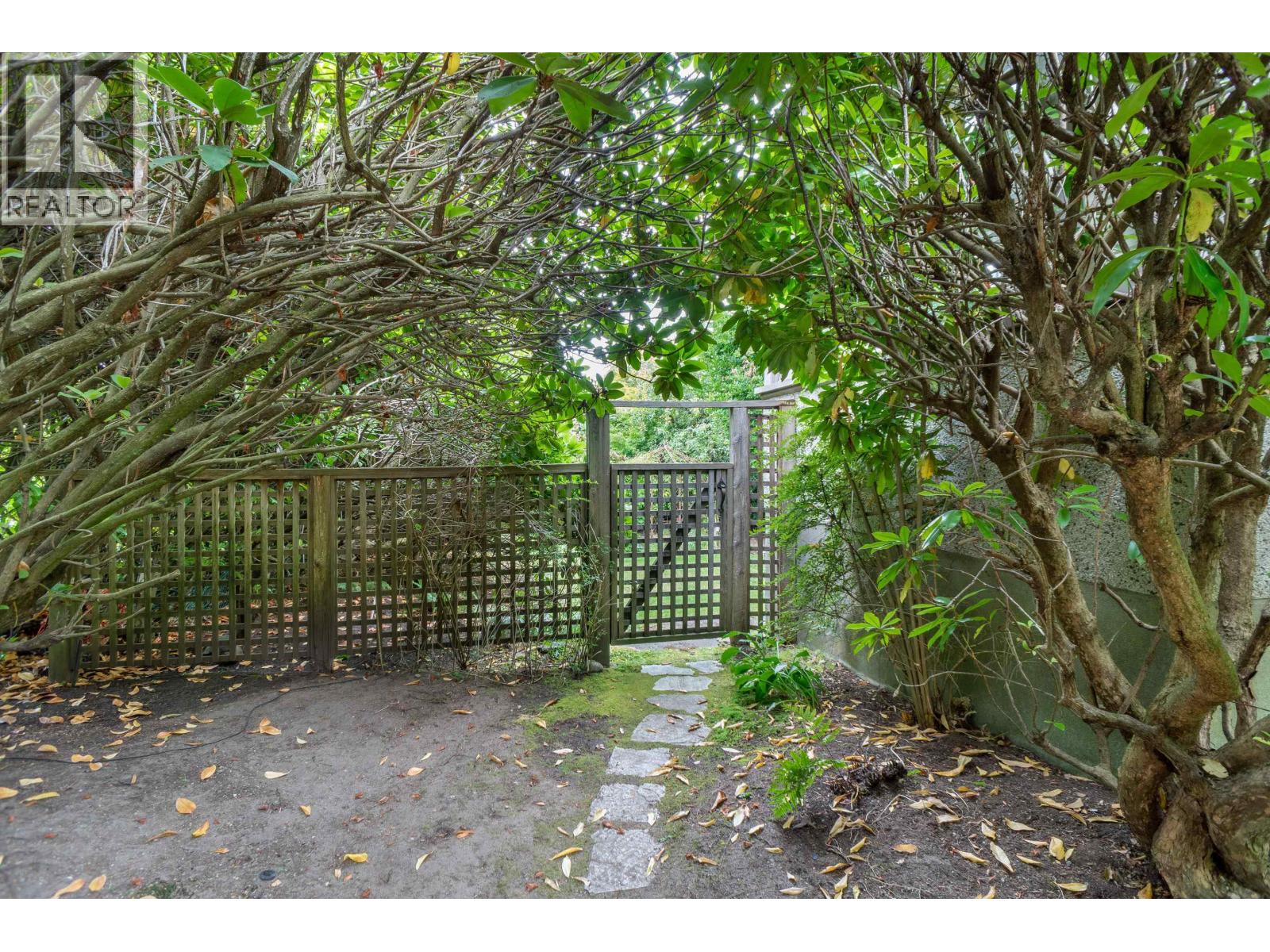 1897 W 37th Avenue, Vancouver, British Columbia  V6M 1N3 - Photo 34 - R3034262