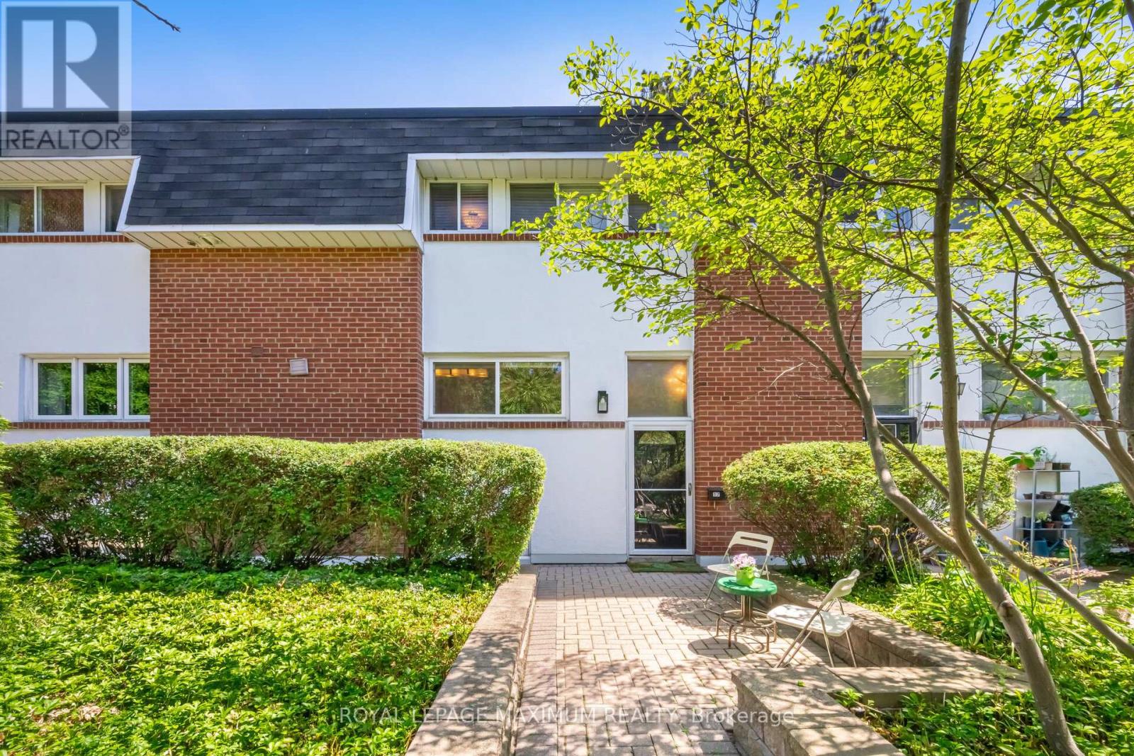 Property at 17 - 90 GEORGE HENRY BOULEVARD image 1